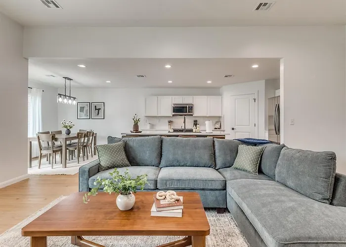 Modern New Build Downtown & Cherokee Tulsa